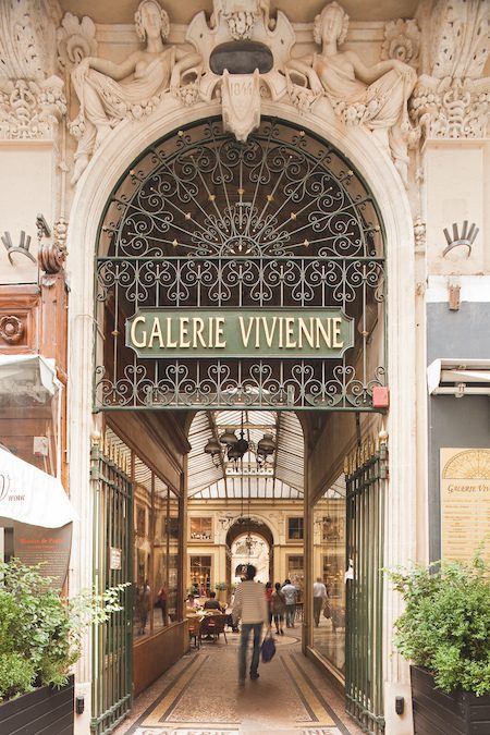 The entrance of Galerie Vivienne mfch magazine