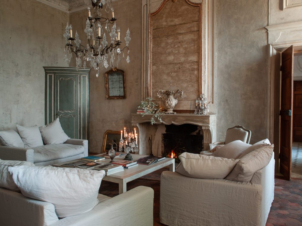chateau living room