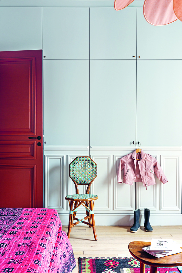 Bedroom in built wardrobe