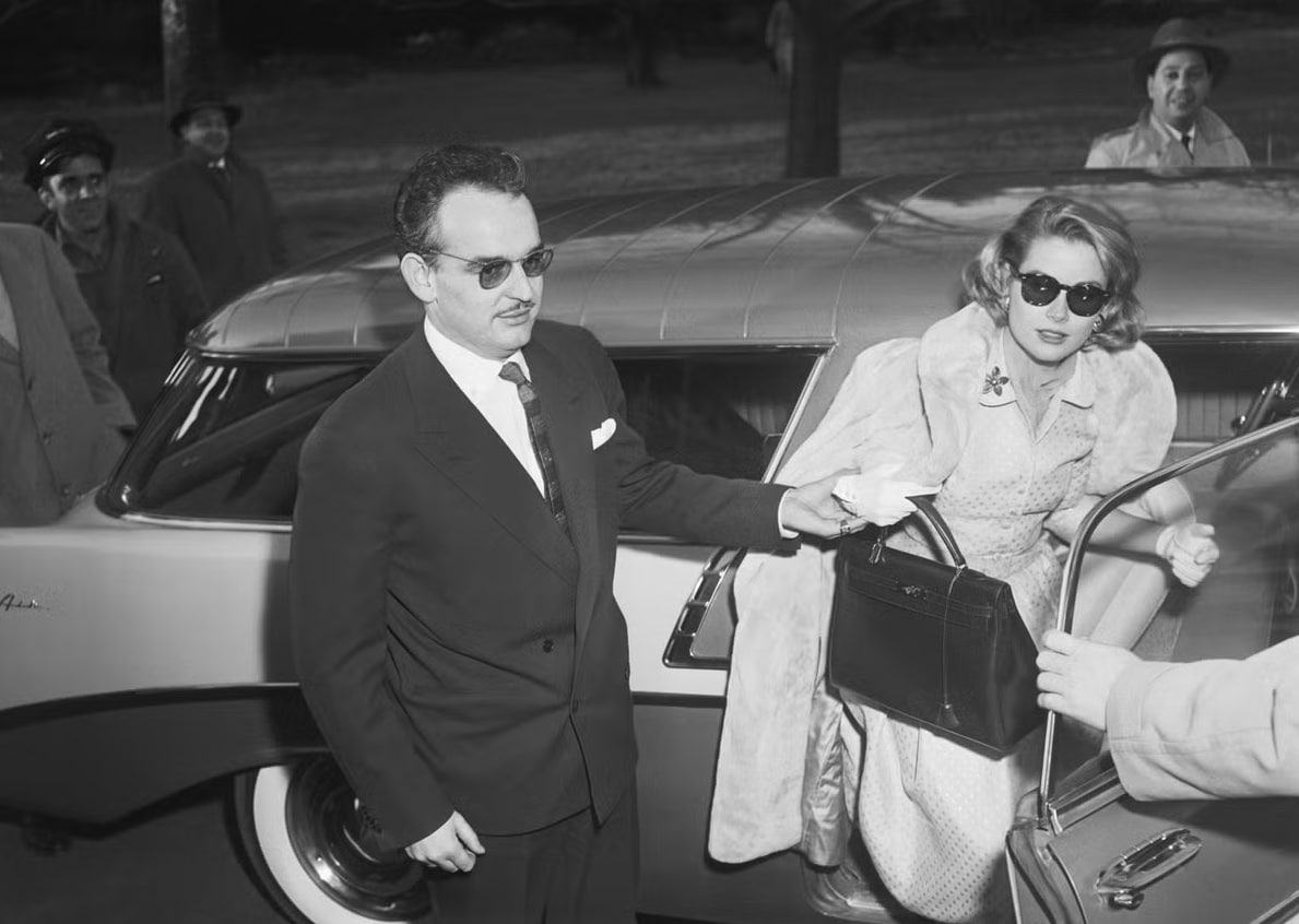 princess grace kelly with her kelly bag