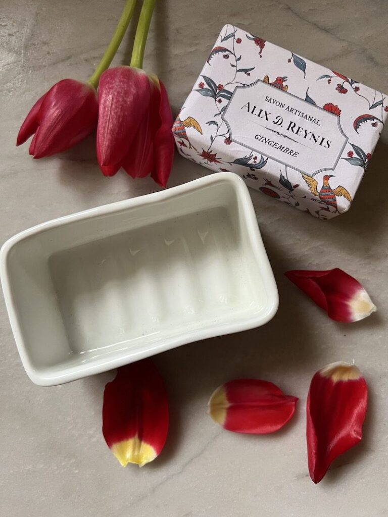 porcelain soap dish