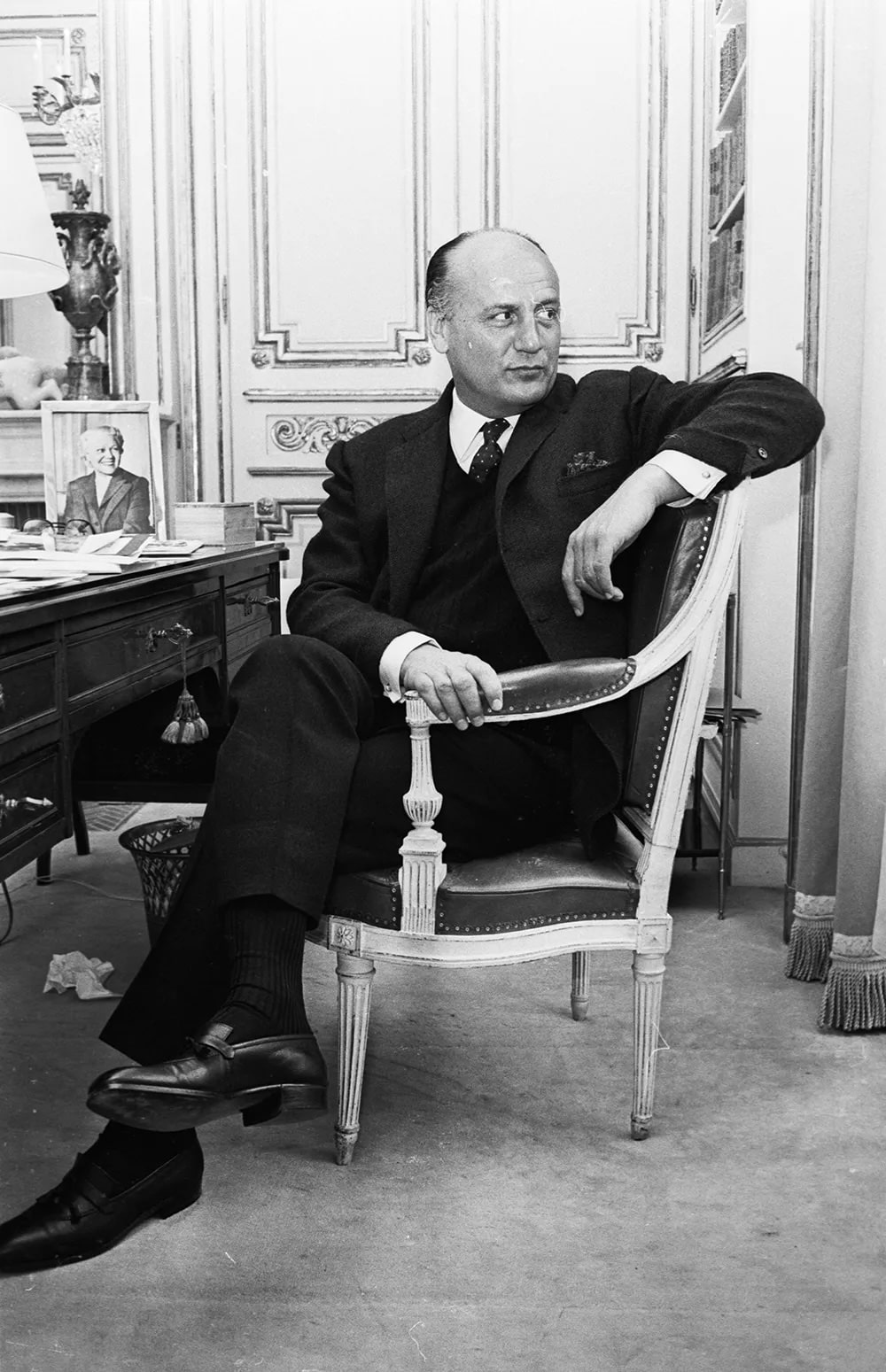 pierre balmain in his office